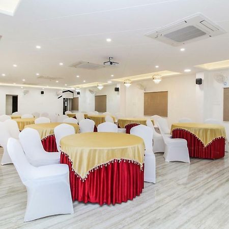 Kashipur Capital O 40833 Maharaja Hotel & Restaurant מראה חיצוני תמונה