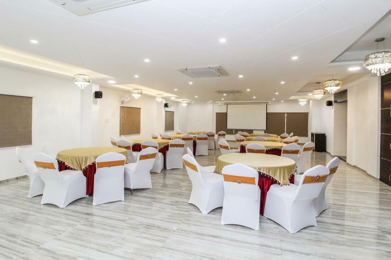 Kashipur Capital O 40833 Maharaja Hotel & Restaurant מראה חיצוני תמונה