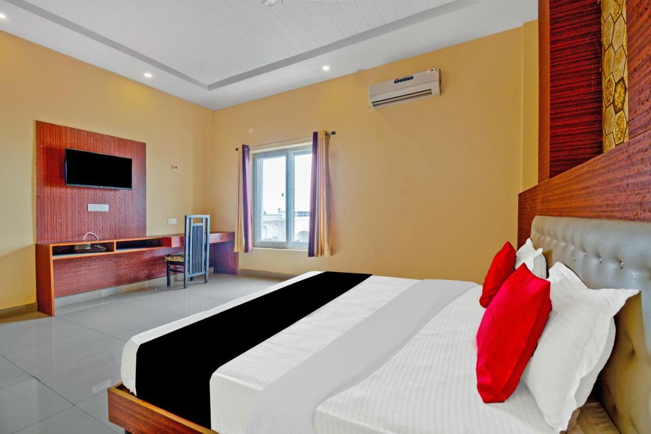 Kashipur Capital O 40833 Maharaja Hotel & Restaurant מראה חיצוני תמונה